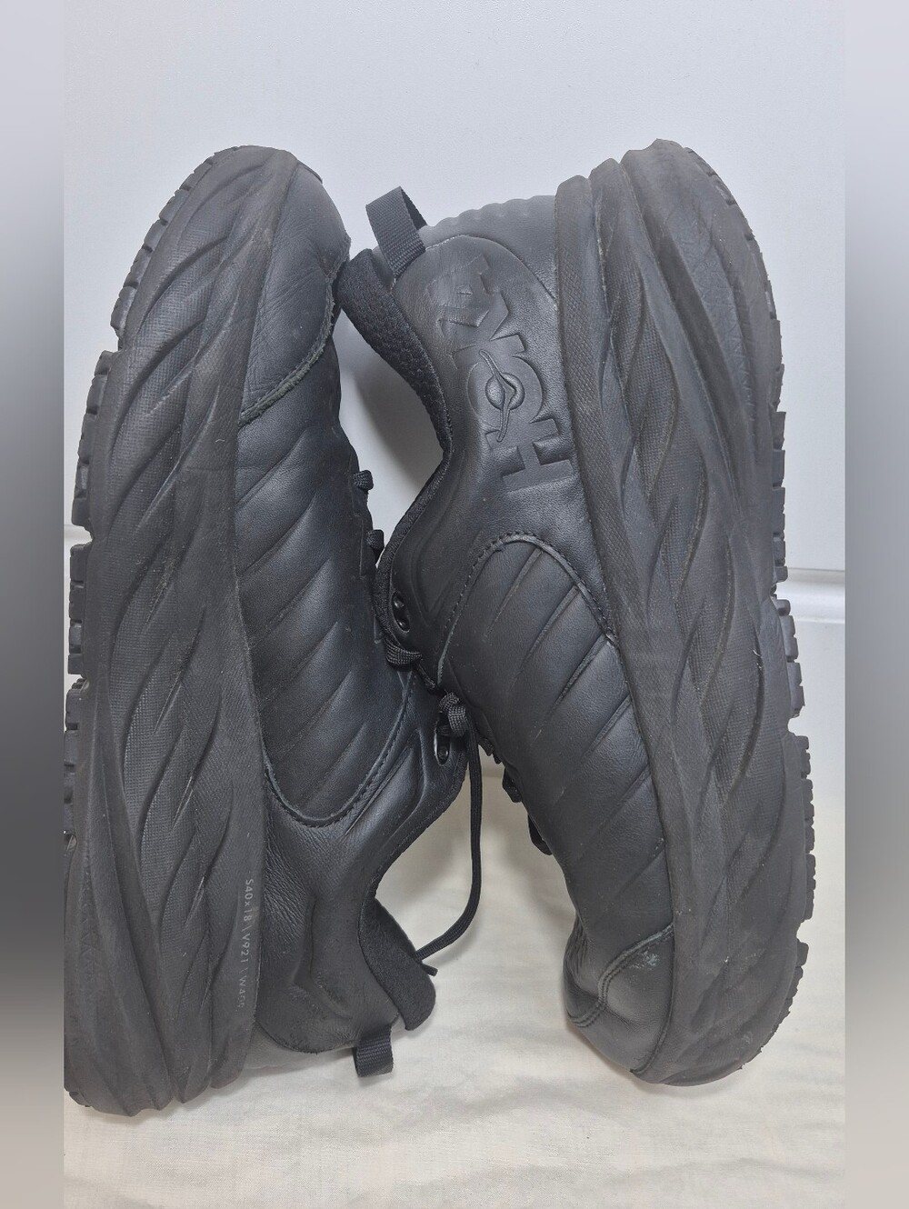Hoka Bondi SR Wide Shoes Sneakers Men's Size 12.5 2E Black Black